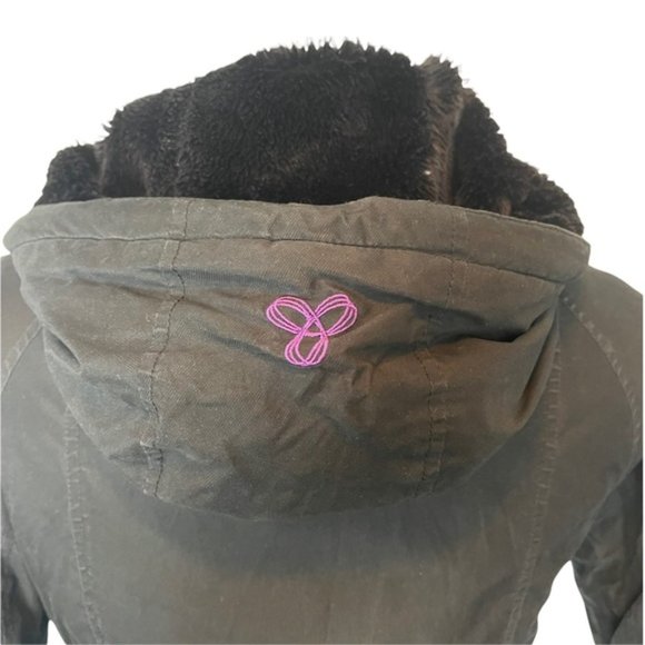 ARITZIA TNA Women's Black Faux Fur Hooded Waterproof Long Parka SizeXS Pre-Owned - Picture 5 of 15